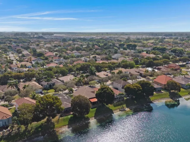 4-bedroom home for sale in Homestead - 2002 SE 17th Ave - MondialRealty