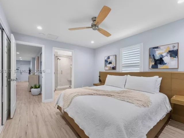 2-bedroom home for rent in Fort Lauderdale - 230 SW 12th Ave 0 - MondialRealty