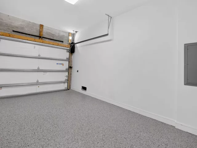 4-bedroom home for rent in Fort Lauderdale - 704 SW 9th Street - MondialRealty