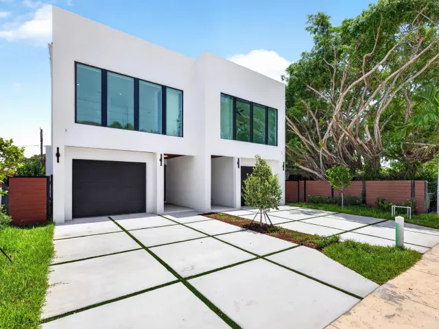 4-bedroom home for rent in Fort Lauderdale - 704 SW 9th Street - MondialRealty