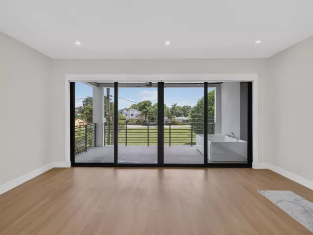 4-bedroom home for rent in Fort Lauderdale - 704 SW 9th Street - MondialRealty