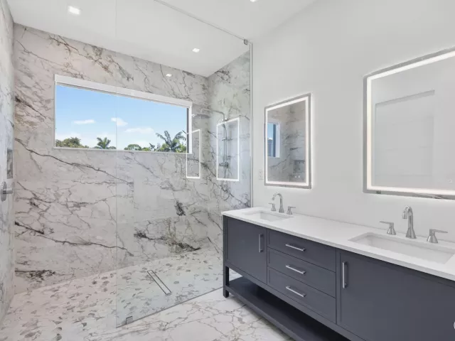 4-bedroom home for rent in Fort Lauderdale - 704 SW 9th Street - MondialRealty