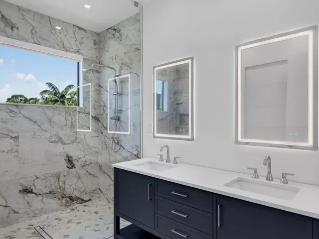 4-bedroom home for rent in Fort Lauderdale - 704 SW 9th Street - MondialRealty