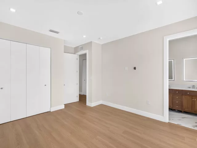 4-bedroom home for rent in Fort Lauderdale - 704 SW 9th Street - MondialRealty