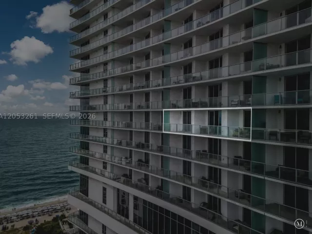2-bedroom condo for sale in Hollywood - 4111 S Ocean Dr 1406 - MondialRealty