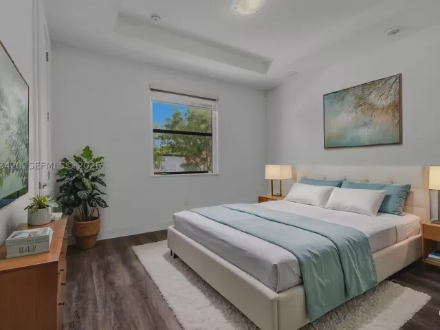3-bedroom home for sale in Miami - 11756 SW 106th Ter . - MondialRealty
