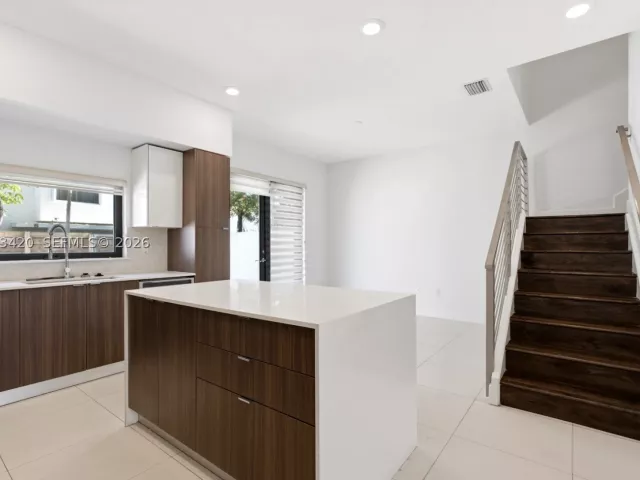 3-bedroom home for sale in Miami - 11756 SW 106th Ter . - MondialRealty