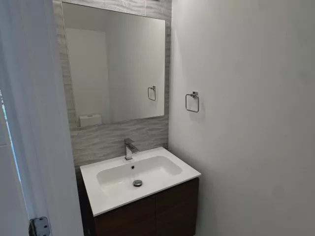 2-bedroom home for rent in Fort Lauderdale - 815 NE 17TH Avenue 3 - MondialRealty