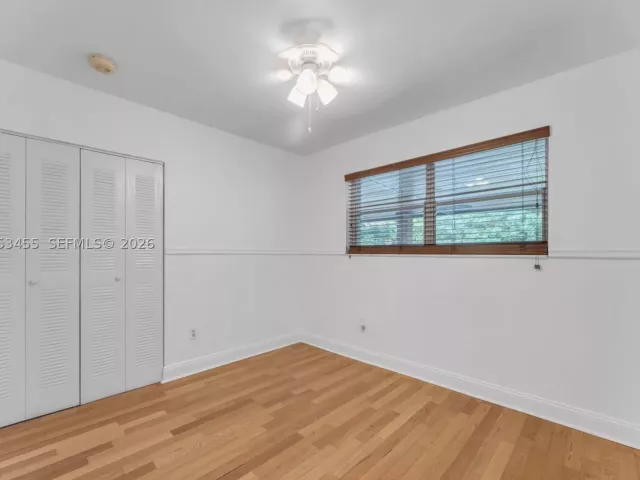 3-bedroom home for sale in Miami - 2900 SW 98th Ave - MondialRealty