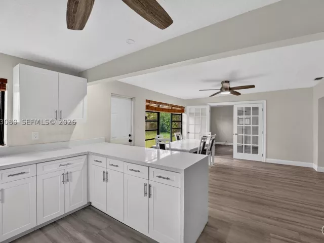 4-bedroom home for rent in Fort Lauderdale - 649 W Evanston Cir - MondialRealty