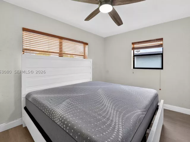 4-bedroom home for rent in Fort Lauderdale - 649 W Evanston Cir - MondialRealty