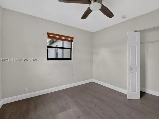 4-bedroom home for rent in Fort Lauderdale - 649 W Evanston Cir - MondialRealty