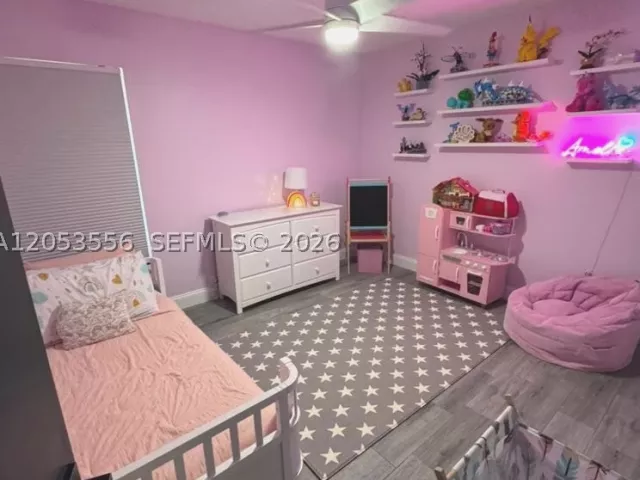 2-bedroom home for sale in Pembroke Pines - 1490 Flamingo Ct - MondialRealty