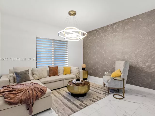 3-bedroom home for rent in Doral - 4374 NW 81st Ave - MondialRealty