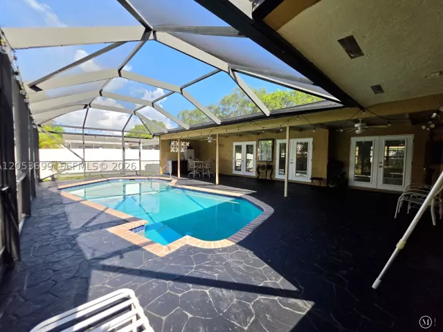 3-bedroom home for rent in Cooper City - 9240 SW 56th St 0 - MondialRealty