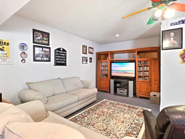 4-bedroom home for sale in Boca Raton - 20986 Rustlewood Avenue - MondialRealty