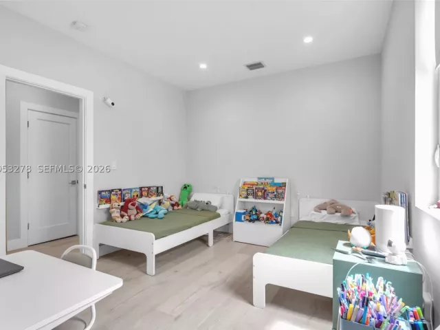 3-bedroom home for sale in Miami - 3769 SW 27th Ln 3769 - MondialRealty