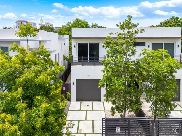 3-bedroom home for sale in Miami - 3769 SW 27th Ln 3769 - MondialRealty
