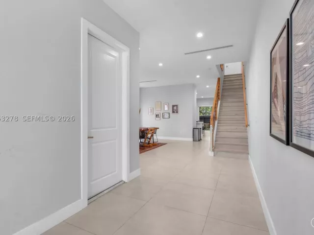 3-bedroom home for sale in Miami - 3769 SW 27th Ln 3769 - MondialRealty