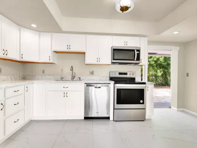 3-bedroom home for sale in Boca Raton - 22229 SW 65TH Terrace - MondialRealty