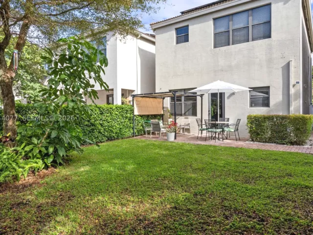 3-bedroom home for sale in Miami - 658 NE 193rd Ter - MondialRealty