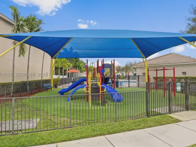 3-bedroom home for sale in Miami - 658 NE 193rd Ter - MondialRealty