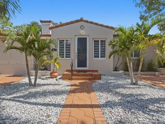 2-bedroom home for sale in Miami - 741 NE 81st St - MondialRealty