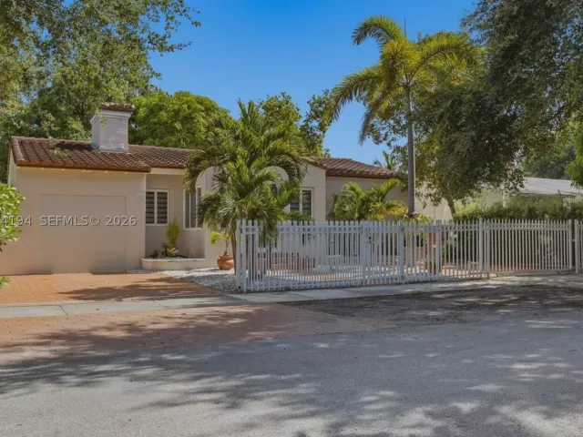 2-bedroom home for sale in Miami - 741 NE 81st St - MondialRealty