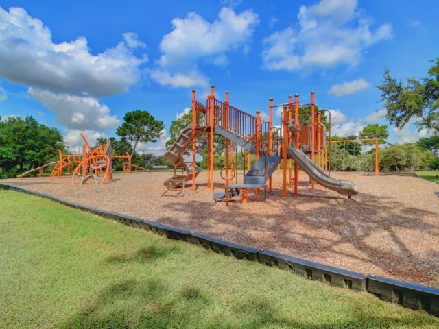 4-bedroom home for sale in Boca Raton - 17667 Pine Needle Terrace - MondialRealty