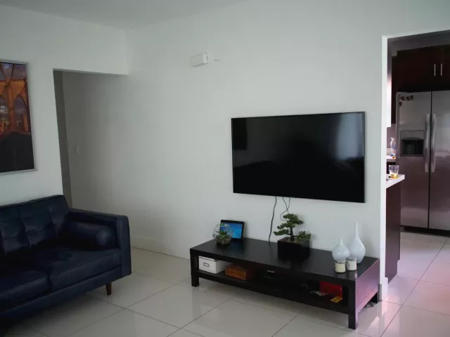 3-bedroom home for sale in Miami - 11150 Peachtree Drive - MondialRealty