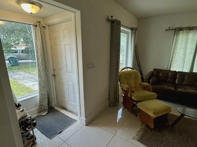 3-bedroom home for sale in Miami - 11150 Peachtree Drive - MondialRealty