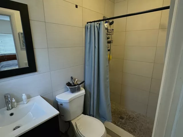 3-bedroom home for sale in Miami - 11150 Peachtree Drive - MondialRealty