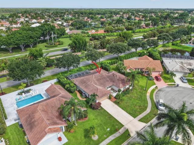 4-bedroom home for sale in Boca Raton - 19505 SEDGEFIELD Terrace - MondialRealty