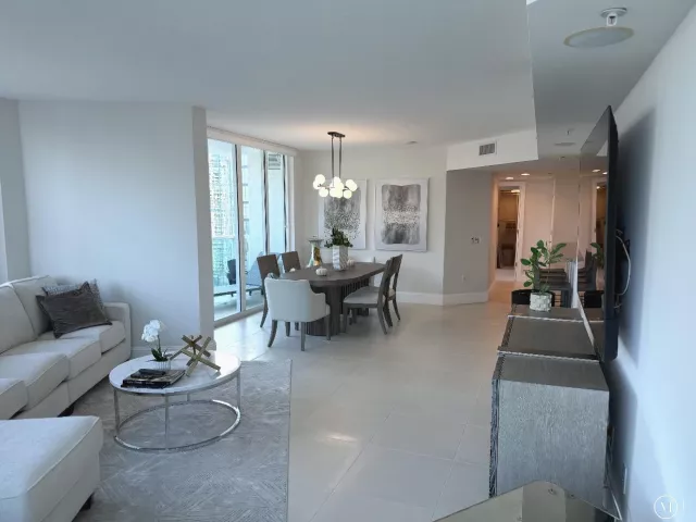 2-bedroom condo for sale in Fort Lauderdale - 350 SE 2ND Street 2630 - MondialRealty