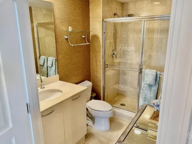 2-bedroom condo for sale in Fort Lauderdale - 350 SE 2ND Street 2630 - MondialRealty