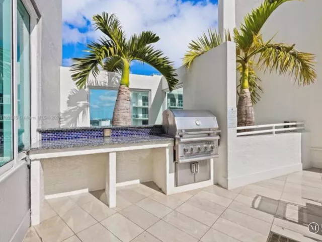 2-bedroom condo for rent in Fort Lauderdale - 350 SE 2ND Street 2630 - MondialRealty