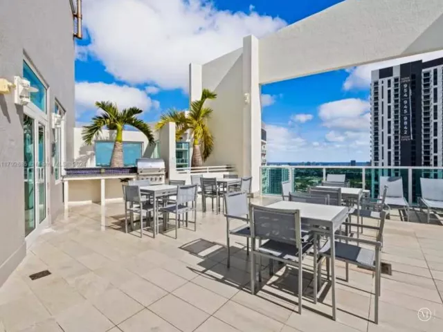 2-bedroom condo for rent in Fort Lauderdale - 350 SE 2ND Street 2630 - MondialRealty