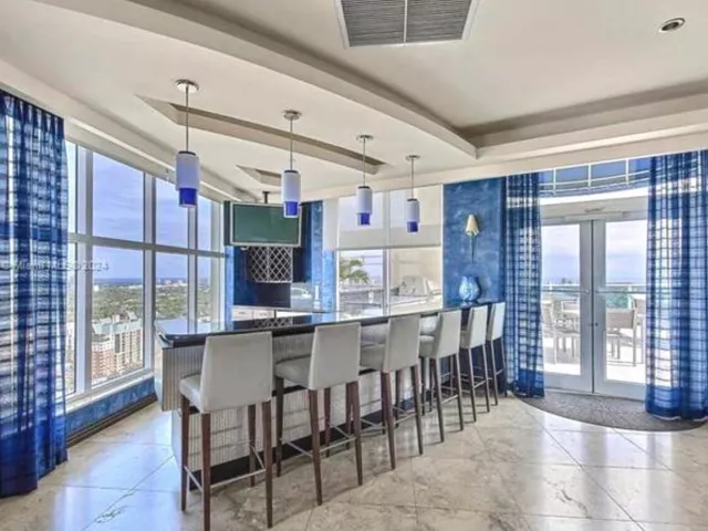 2-bedroom condo for rent in Fort Lauderdale - 350 SE 2ND Street 2630 - MondialRealty