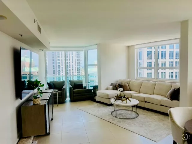 2-bedroom condo for rent in Fort Lauderdale - 350 SE 2ND Street 2630 - MondialRealty