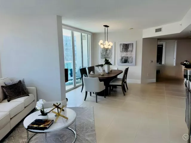 2-bedroom condo for rent in Fort Lauderdale - 350 SE 2ND Street 2630 - MondialRealty