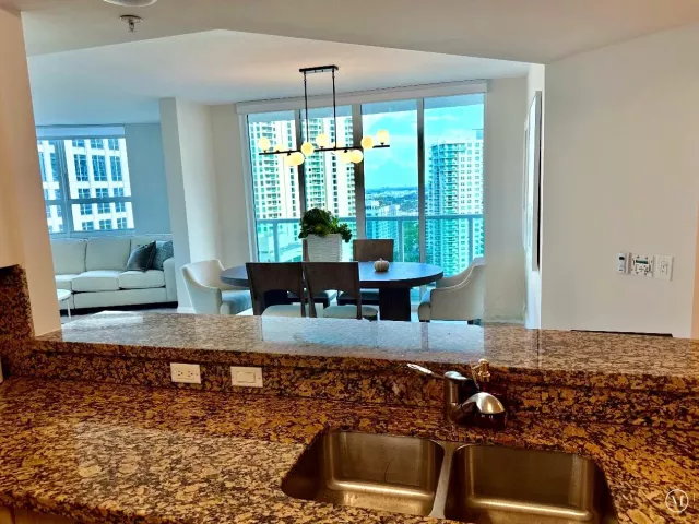 2-bedroom condo for rent in Fort Lauderdale - 350 SE 2ND Street 2630 - MondialRealty