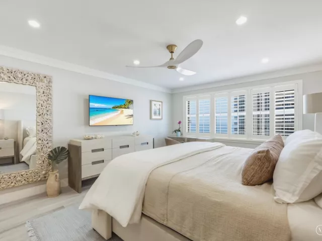 2-bedroom condo for sale in Fort Lauderdale - 3400 Galt Ocean Drive 1704S - MondialRealty