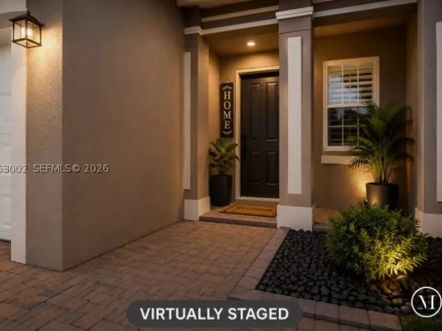 3-bedroom home for sale in Miami - 11843 SW 152nd Ct - MondialRealty