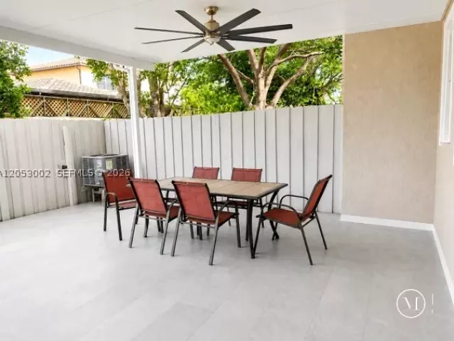 3-bedroom home for sale in Miami - 11843 SW 152nd Ct - MondialRealty