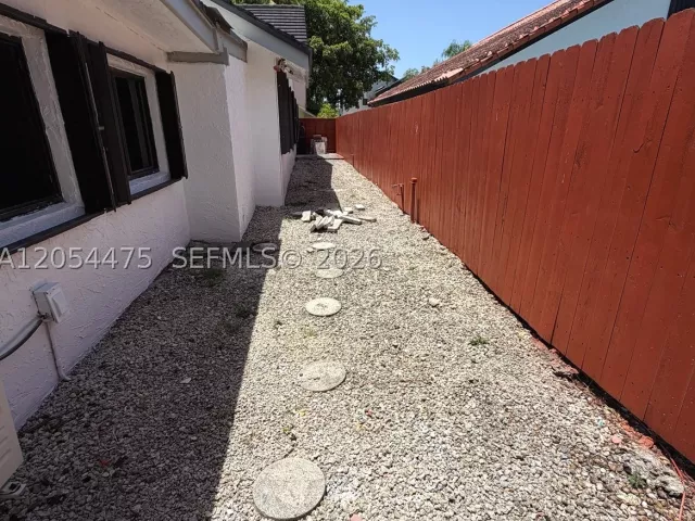4-bedroom home for rent in Miami - 14271 SW 107th Ter 0 - MondialRealty