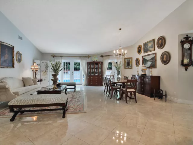 3-bedroom home for sale in Boca Raton - 9441 OLD PINE Road - MondialRealty