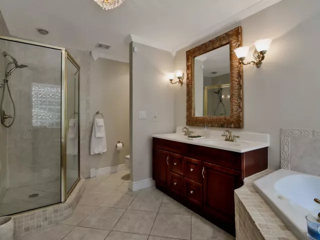 3-bedroom home for sale in Boca Raton - 9441 OLD PINE Road - MondialRealty