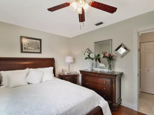 3-bedroom home for sale in Boca Raton - 9441 OLD PINE Road - MondialRealty