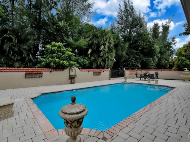 3-bedroom home for sale in Boca Raton - 9441 OLD PINE Road - MondialRealty