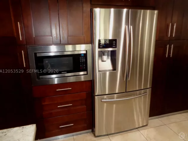 4-bedroom home for sale in Miami -  - MondialRealty